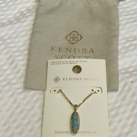 Kendra Scott Jewelry - Kendra Scott Elisa Necklace with Stone Pendant 14k overlay